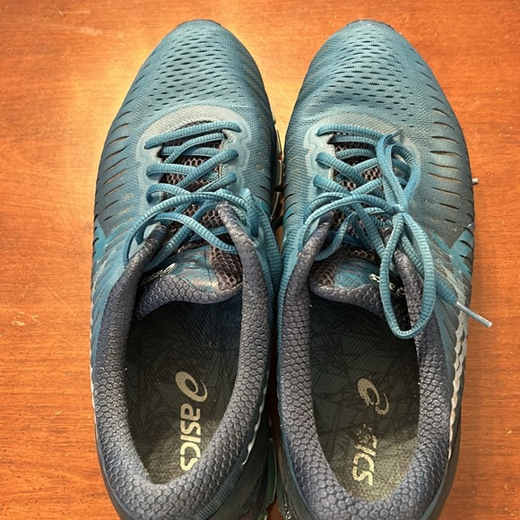 Aqua ASICS Tennis Shoes Gel Quantum - Picture 2 of 9